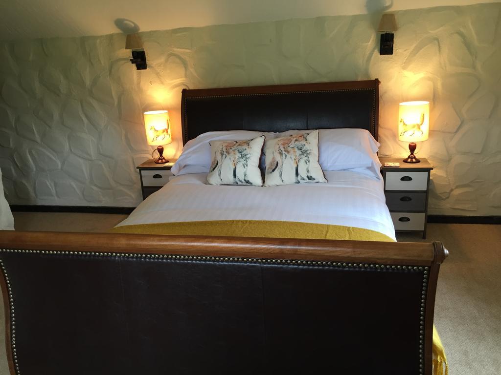 Old Church House Inn Newton Abbot Quarto foto